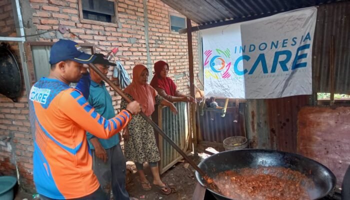 Indonesia CARE Gelar Makan Bersama Daging Kurban di Sumbar